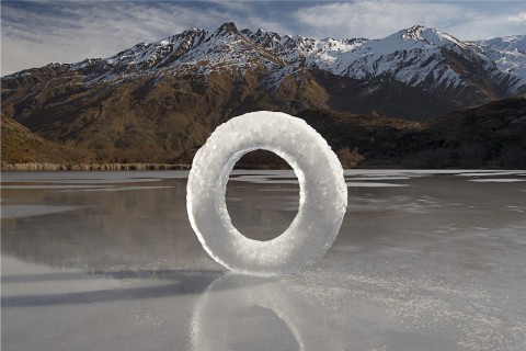 martinhill_art_Diamond-Lake-Ice-Circle--1050x700